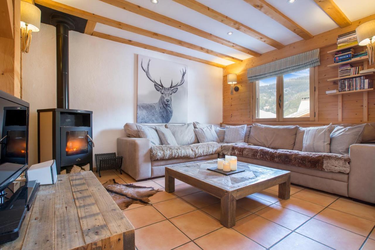 Chalet Muguet Gauche With Hot Tub Sleeps 10 Central Morzine Kültér fotó
